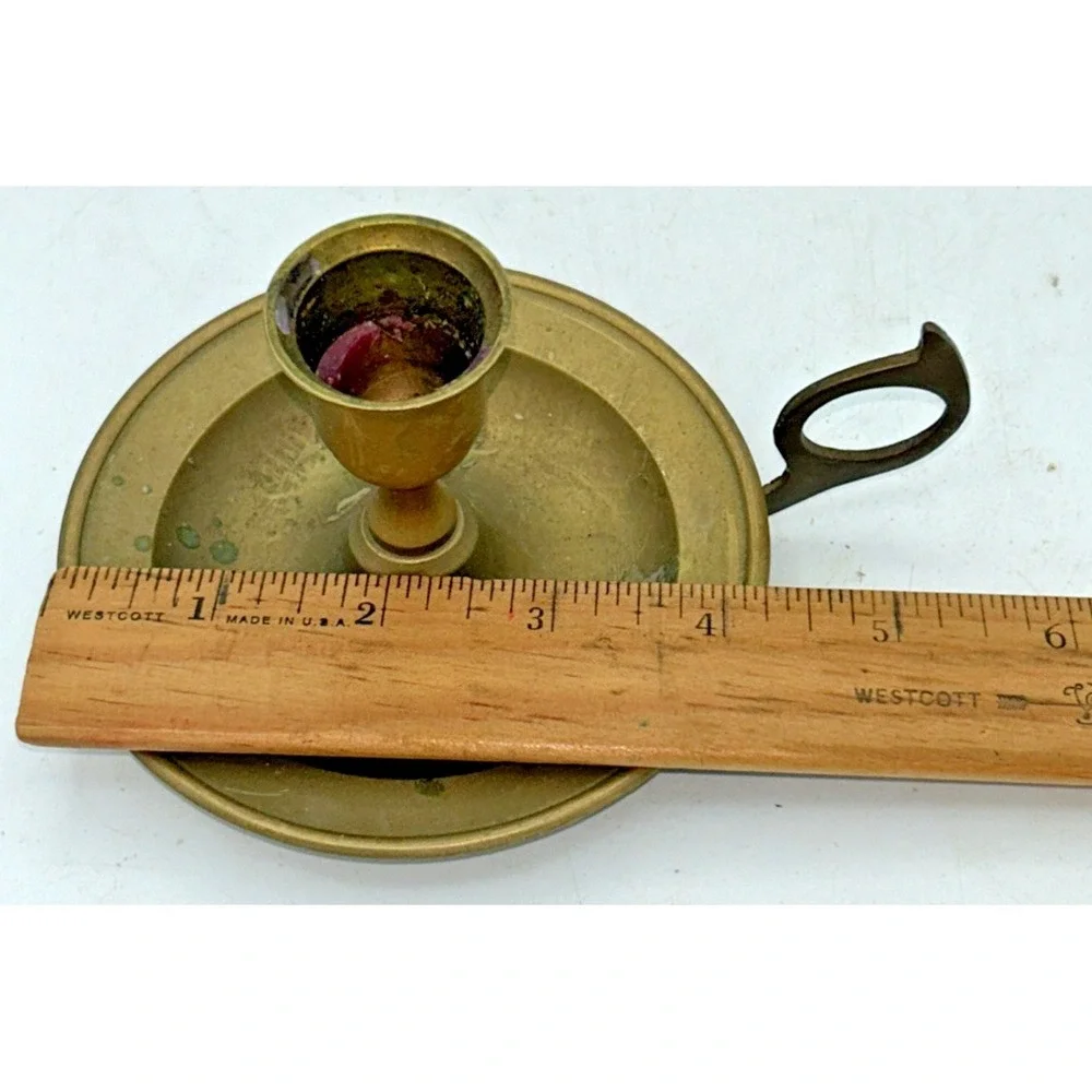 Vintage candle‎ holder brass loop handle, thumb rest, drip tray 5.5